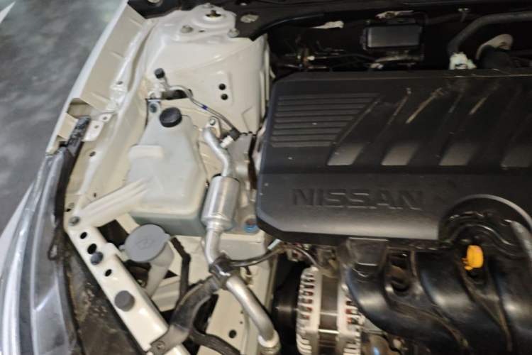 Used Nissan Teana 2024 2.0L SV Black Gold Edition Engine Bay Right