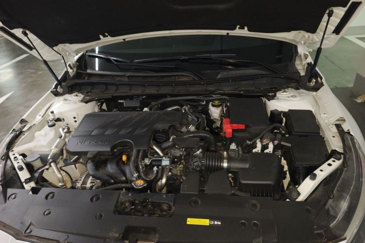Used Nissan Teana 2024 2.0L SV Black Gold Edition Engine Bay