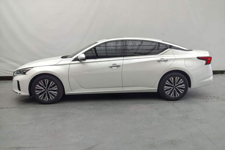 Used Nissan Teana 2024 2.0L XE Genuine Edition Exterior 12
