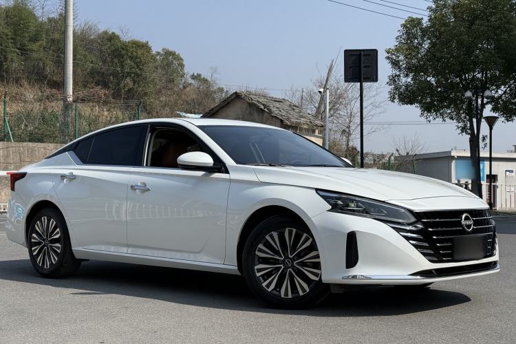 Used Nissan Teana 2024 2.0L XE Genuine Edition Exterior 2