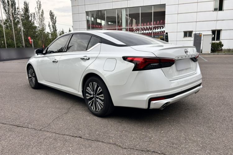 Used Nissan Teana 2024 2.0L XE Genuine Edition Exterior 3