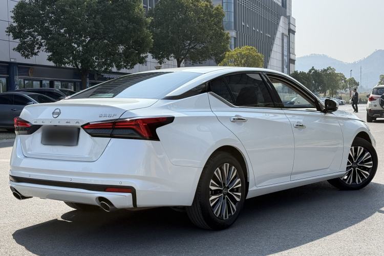Used Nissan Teana 2024 2.0L XE Genuine Edition Exterior 6