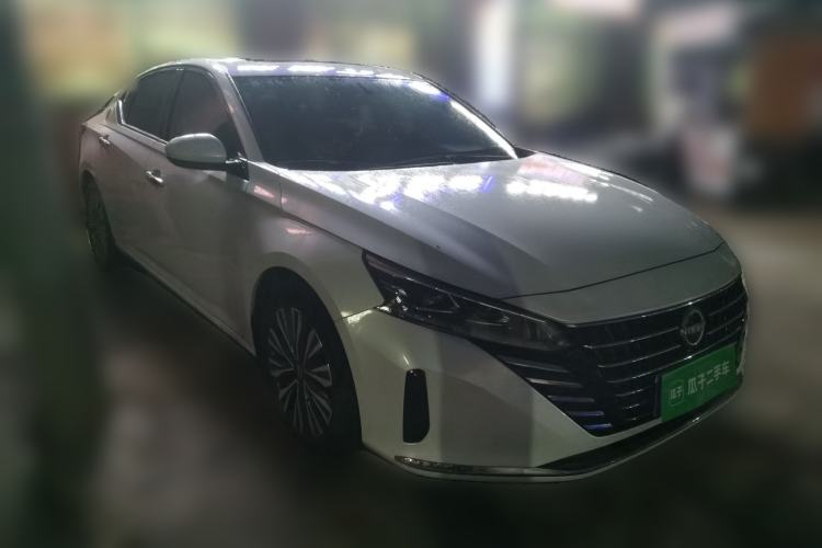 Used Nissan Teana 2024 2.0L XE Genuine Edition Front Right 45 Deg