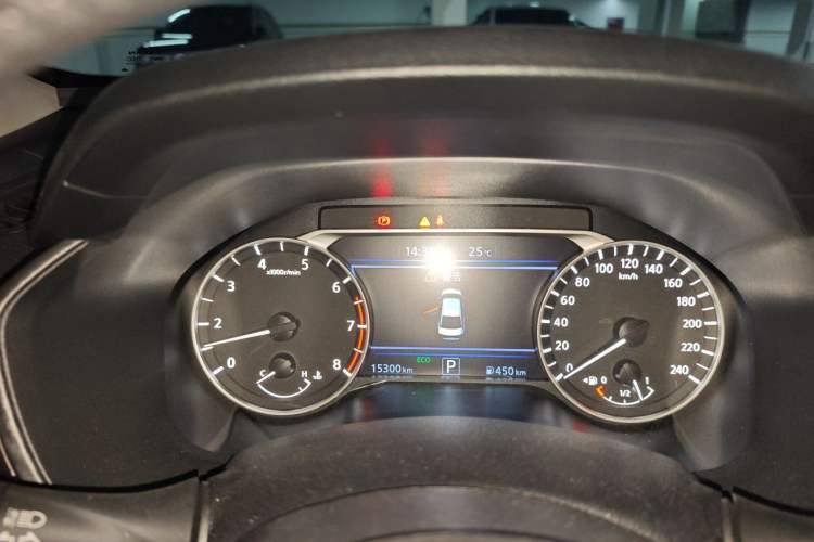 Used Nissan Teana 2024 2.0L SV Black Gold Edition Instrument Cluster