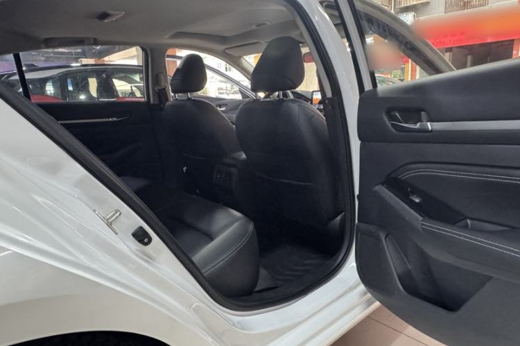 Used Nissan Teana 2024 2.0L XE Genuine Edition Interior 7