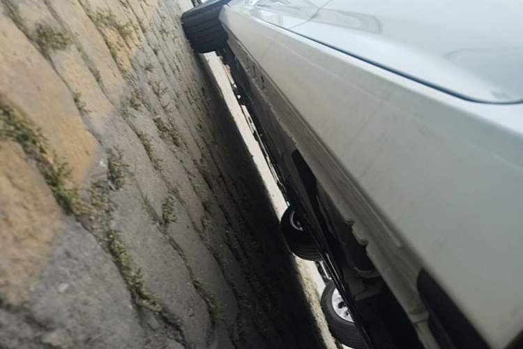 Used Nissan Teana 2024 2.0L XE Genuine Edition Left Side Sill