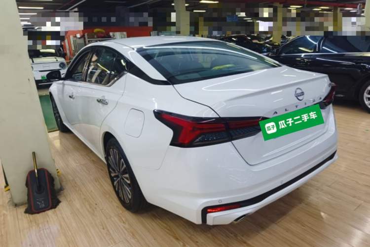 Used Nissan Teana 2024 2.0L XE Genuine Edition Rear Left 45 Deg
