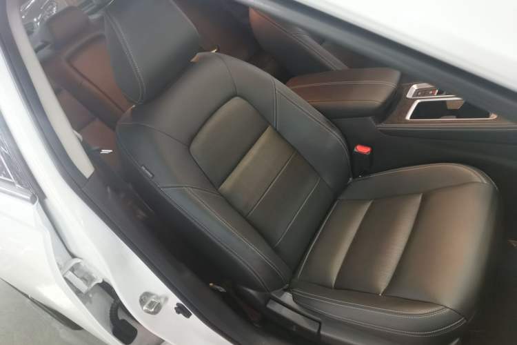 Used Nissan Teana 2024 2.0L XE Genuine Edition Right Front Seat