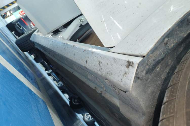 Used Nissan Teana 2024 2.0L XE Genuine Edition Right Side Sill