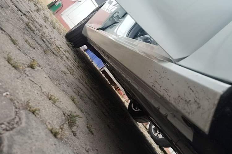 Used Nissan Teana 2024 2.0L XE Genuine Edition Right Side Sill
