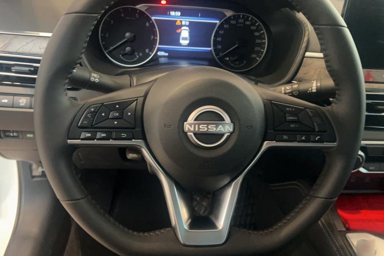 Used Nissan Teana 2024 2.0L XE Genuine Edition Steering Wheel