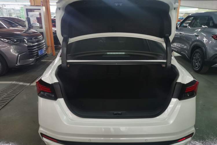 Used Nissan Teana 2024 2.0L XE Genuine Edition Trunk