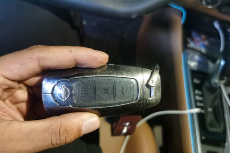 Used Nissan Teana 2024 2.0L XE Genuine Edition Vehicle Key