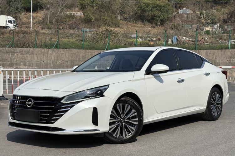 Ojetý Nissan Teana 2024 2.0L XE Genuine Edition Guazi used car, China used car export, Used car for sale, Used  cars, Cheapest cars for sale