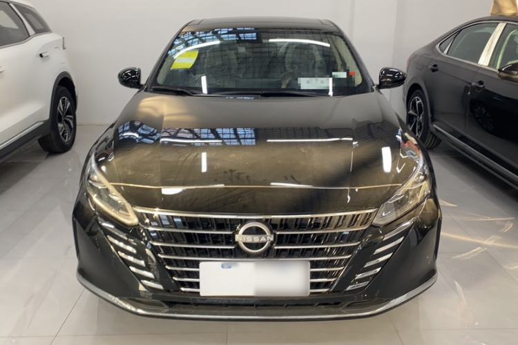 Used Nissan Teana 2025 Model 2.0L XL-TLS Enjoyment Edition Exterior 3