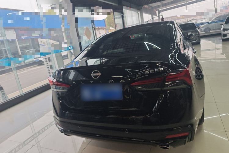 Used Nissan Teana 2025 Model 2.0L XL-TLS Enjoyment Edition Exterior 3