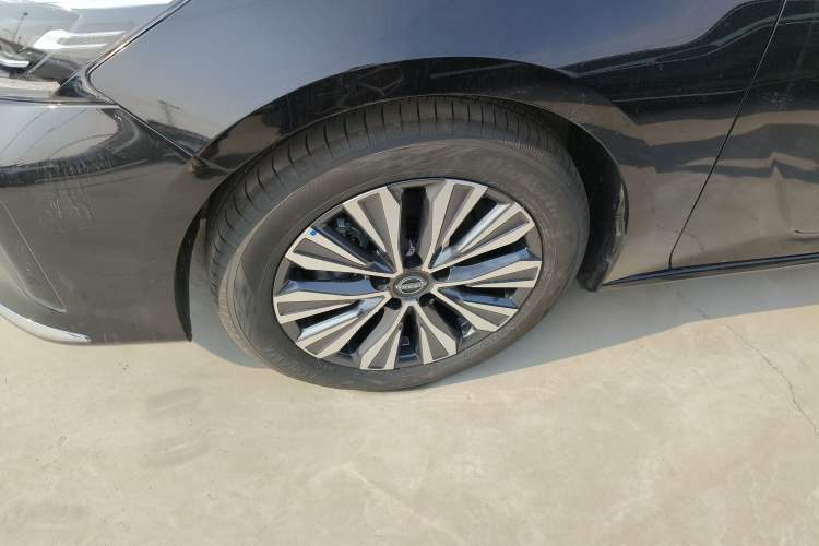 Used Nissan Teana 2025 Model 2.0L XL-TLS Enjoyment Edition Exterior 7