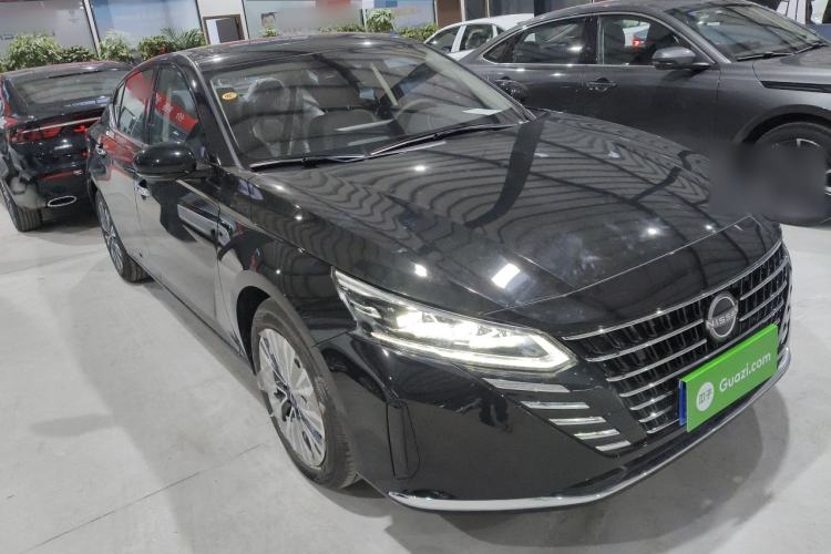 Used Nissan Teana 2025 Model 2.0L XL-TLS Enjoyment Edition Front Right 45 Deg