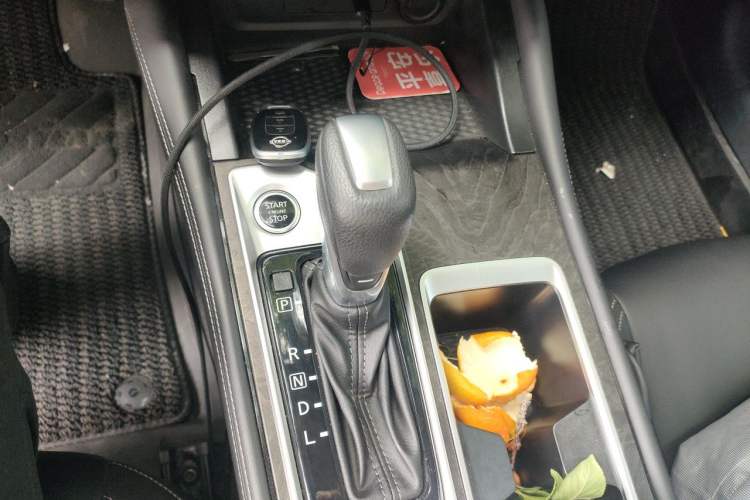 Used Nissan Teana 2025 Model 2.0L XL-TLS Enjoyment Edition Gear Lever