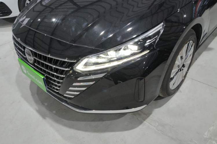 Used Nissan Teana 2025 Model 2.0L XL-TLS Enjoyment Edition Left Front Headlight