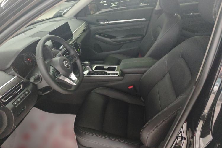 Used Nissan Teana 2025 Model 2.0L XL-TLS Enjoyment Edition Left Front Seat