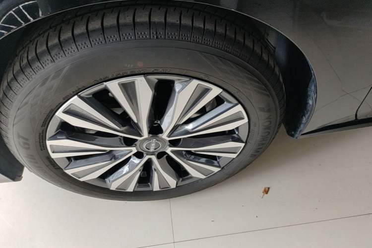 Used Nissan Teana 2025 Model 2.0L XL-TLS Enjoyment Edition Left Front Wheel Hub