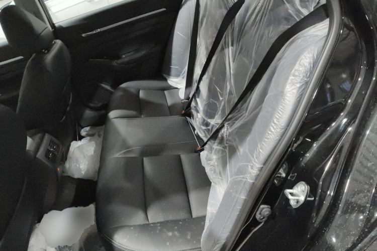 Used Nissan Teana 2025 Model 2.0L XL-TLS Enjoyment Edition Left Rear Seat