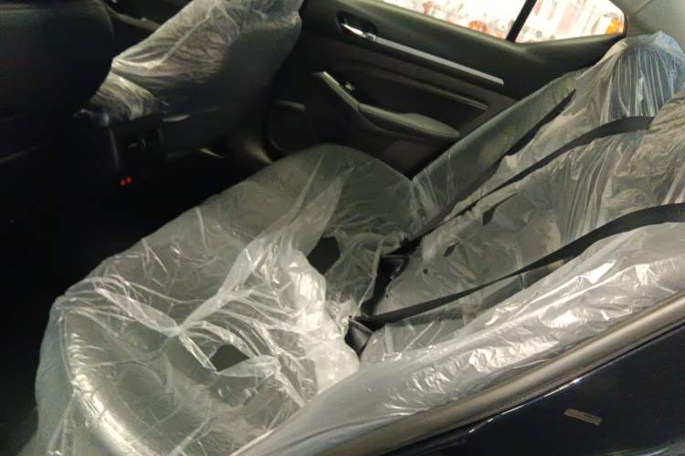 Used Nissan Teana 2025 Model 2.0L XL-TLS Enjoyment Edition Left Rear Seat