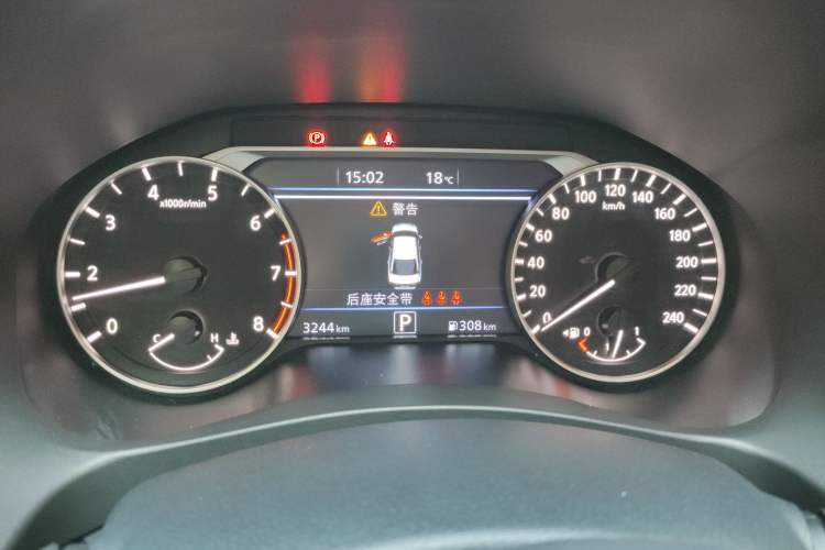 Used Nissan Teana 2025 Model 2.0L XL-TLS Enjoyment Edition Odometer Close Up
