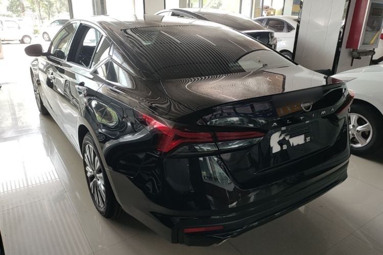 Used Nissan Teana 2025 Model 2.0L XL-TLS Enjoyment Edition Rear Left 45 Deg