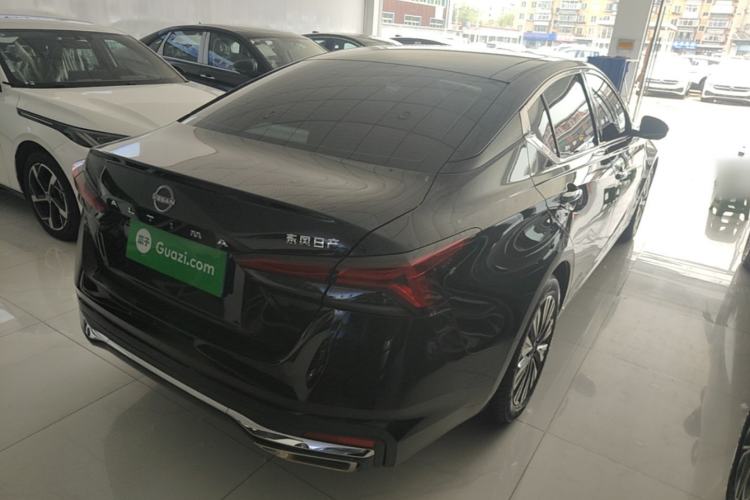 Used Nissan Teana 2025 Model 2.0L XL-TLS Enjoyment Edition Rear Right 45 Deg