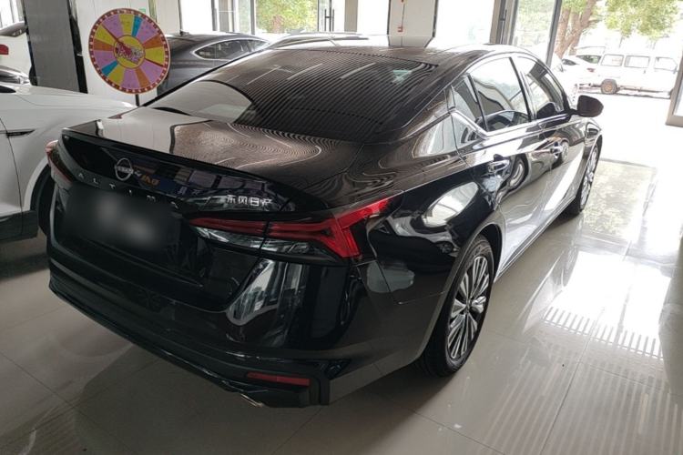 Used Nissan Teana 2025 Model 2.0L XL-TLS Enjoyment Edition Rear Right 45 Deg