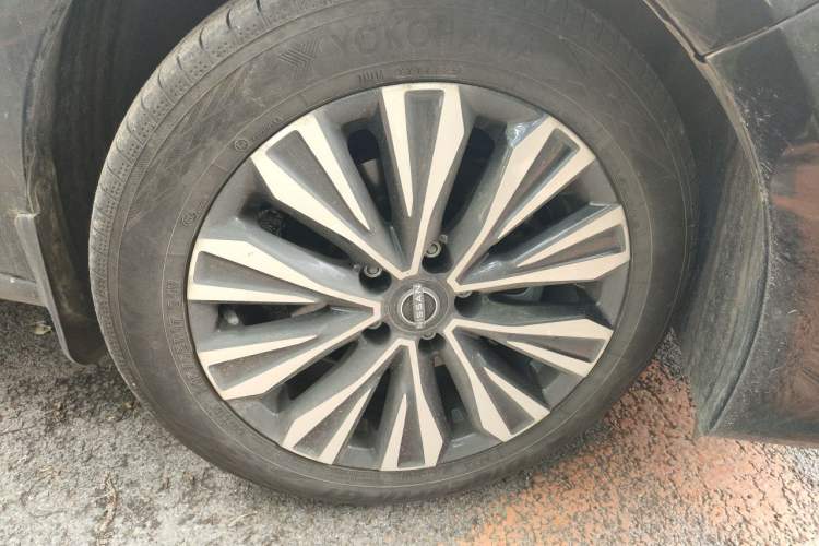 Used Nissan Teana 2025 Model 2.0L XL-TLS Enjoyment Edition Right Front Wheel Hub