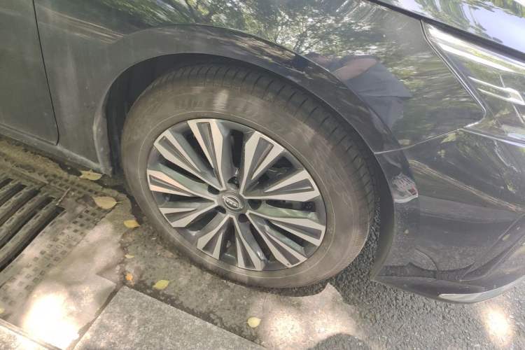 Used Nissan Teana 2025 Model 2.0L XL-TLS Enjoyment Edition Right Front Wheel Hub