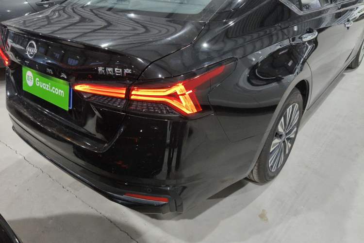 Used Nissan Teana 2025 Model 2.0L XL-TLS Enjoyment Edition Right Rear Taillight