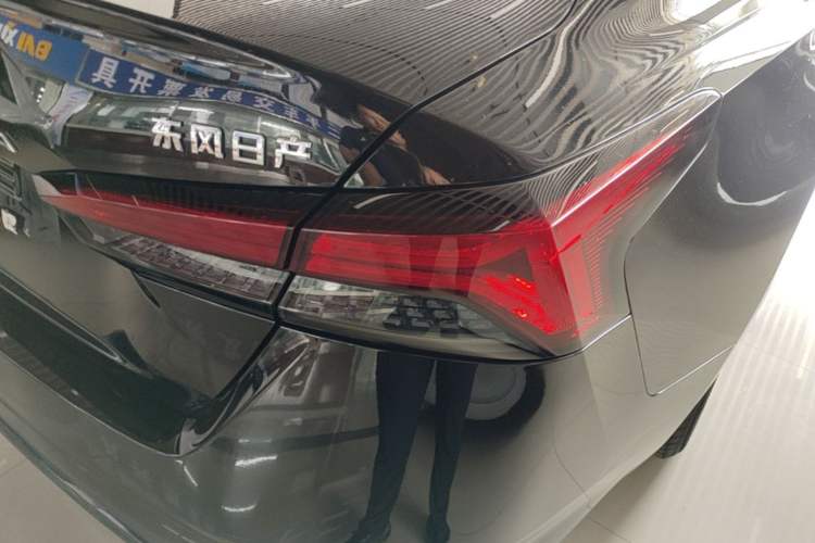 Used Nissan Teana 2025 Model 2.0L XL-TLS Enjoyment Edition Right Rear Taillight