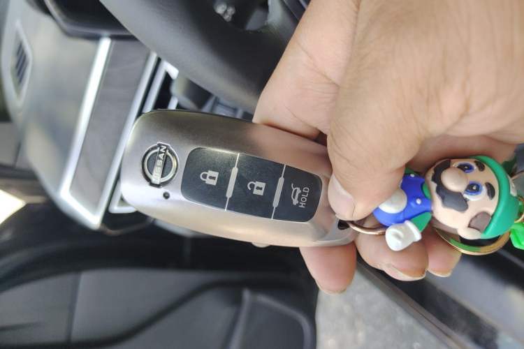 Used Nissan Teana 2025 Model 2.0L XL-TLS Enjoyment Edition Vehicle Key