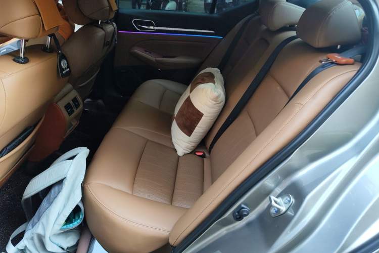 Used Nissan Teana 2025 Model 2.0L XL-TLS Enjoyment Edition Left Rear Seat