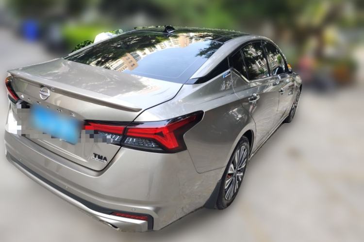 Used Nissan Teana 2025 Model 2.0L XL-TLS Enjoyment Edition Rear Right 45 Deg