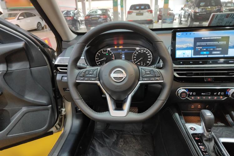 Used Nissan Teana 2025 Model 2.0L XL-TLS Enjoyment Edition Steering Wheel