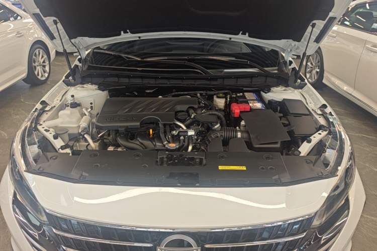 Used Nissan Teana 2025 Model 2.0L XL-TLS Enjoyment Edition Engine Bay