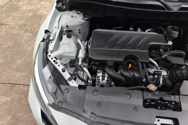 Used Nissan Teana 2025 Model 2.0L XL-TLS Enjoyment Edition Engine Bay Right
