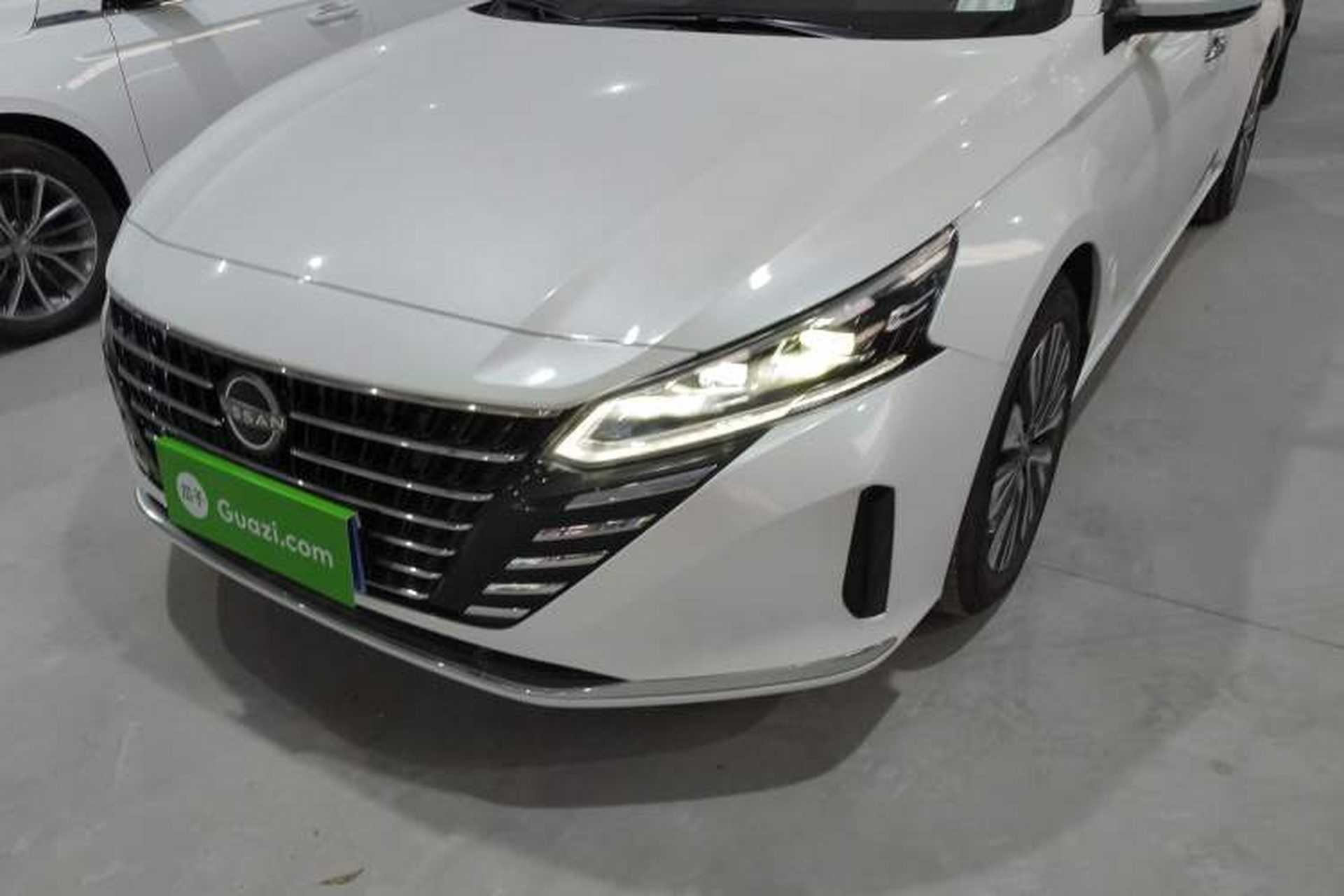 Used Nissan Teana 2025 Model 2.0L XL-TLS Enjoyment Edition Left Front Headlight