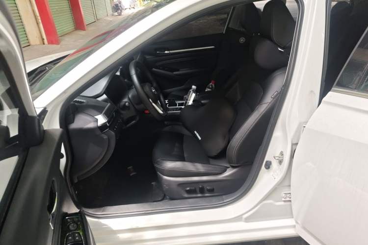 Used Nissan Teana 2025 Model 2.0L XL-TLS Enjoyment Edition Left Front Seat