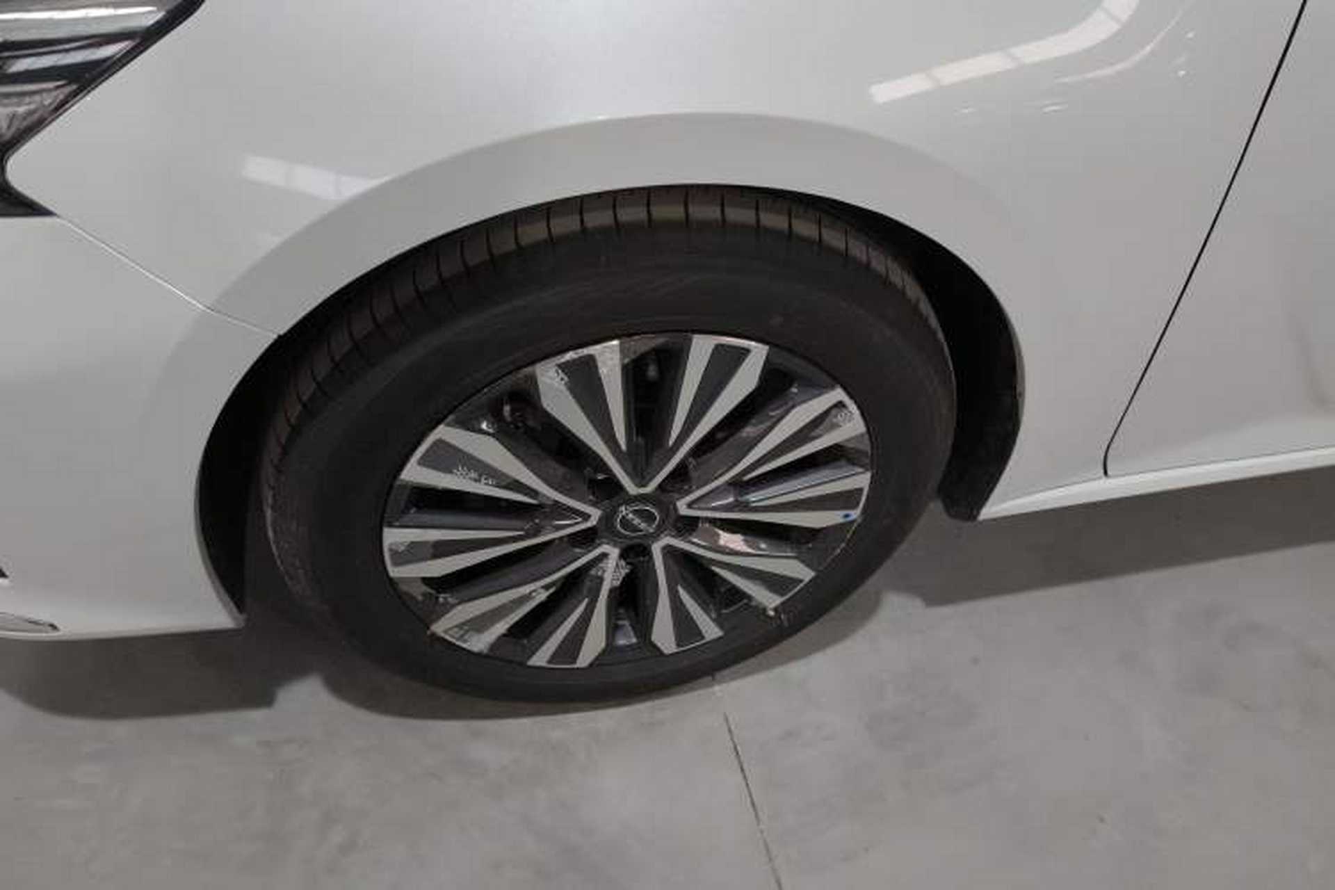 Used Nissan Teana 2025 Model 2.0L XL-TLS Enjoyment Edition Left Front Wheel Hub