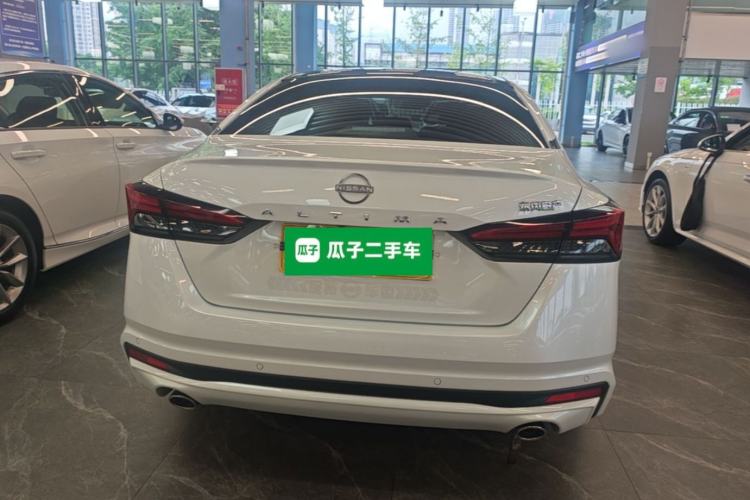 Used Nissan Teana 2025 Model 2.0L XL-TLS Enjoyment Edition Rear