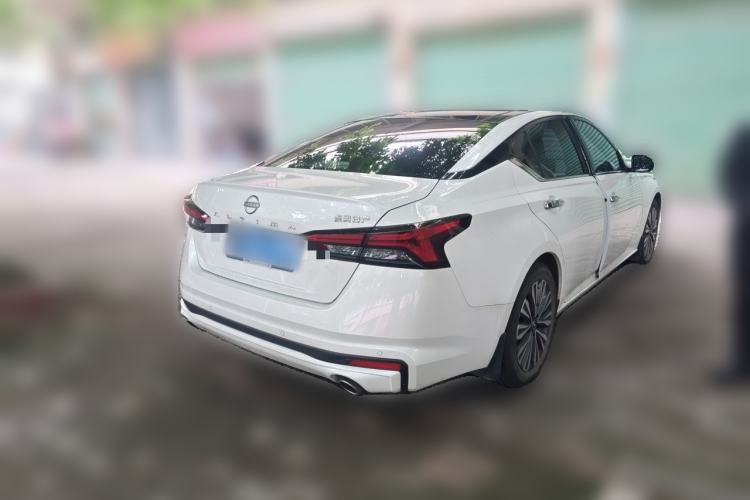 Used Nissan Teana 2025 Model 2.0L XL-TLS Enjoyment Edition Rear Right 45 Deg