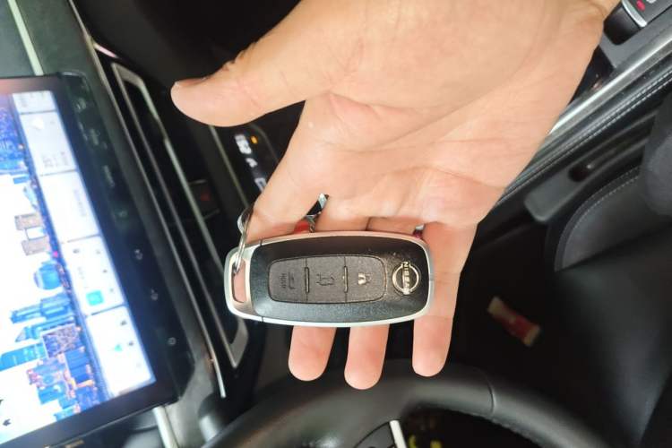 Used Nissan Teana 2025 Model 2.0L XL-TLS Enjoyment Edition Vehicle Key