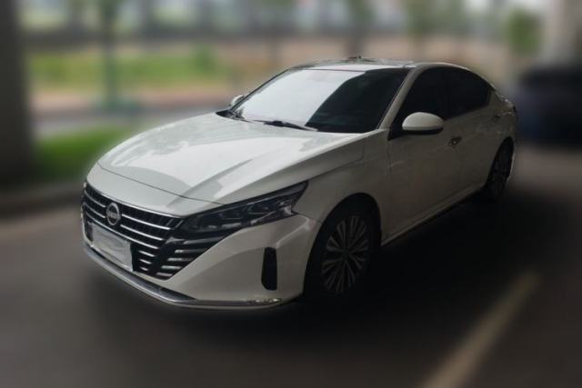 Used Nissan Teana 2025 Model 2.0L XL-TLS Enjoyment Edition