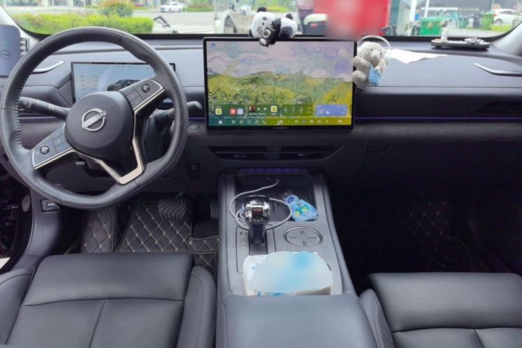 Used Nissan Teana 2026 Model Harmony Cockpit 2.0L Smart Ultra-Comfort Edition Center Console